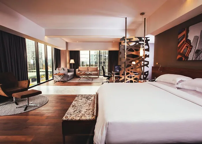 Krystal Grand Insurgentes Hotel 5*