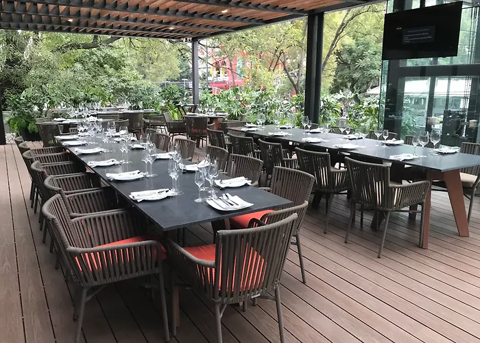 Krystal Grand Insurgentes 5*