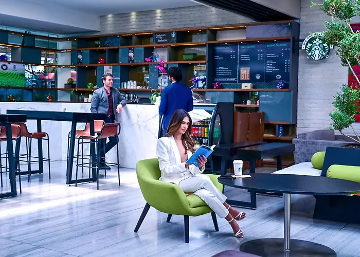 Krystal Grand Insurgentes Hotel 5*