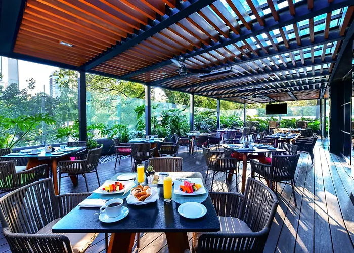 Krystal Grand Insurgentes 5* Mexico City