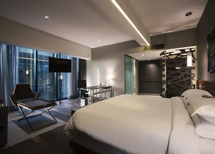 Krystal Grand Insurgentes Hotel
